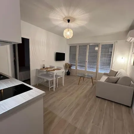 Magnifique T2 Proche Et Refait A Neuf Avec Terrasse Apartment *