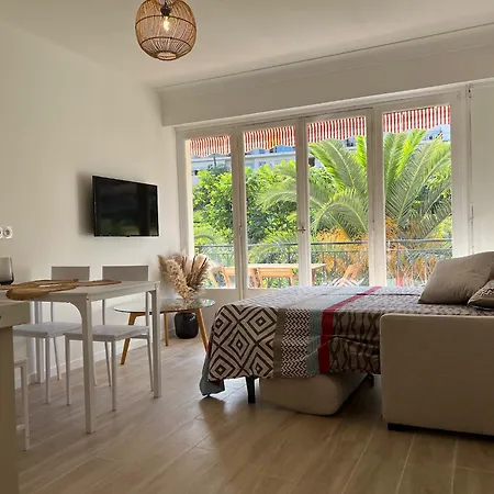 Magnifique T2 Proche Et Refait A Neuf Avec Terrasse Apartment Menton